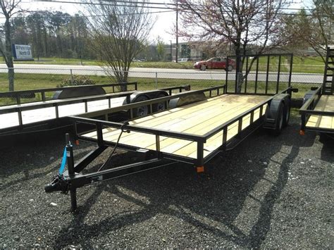 CTR carries flatbeds, lowboys, drop decks, tanks, dump <strong>trailers</strong>, and cargo vans. . Chattanooga trailer